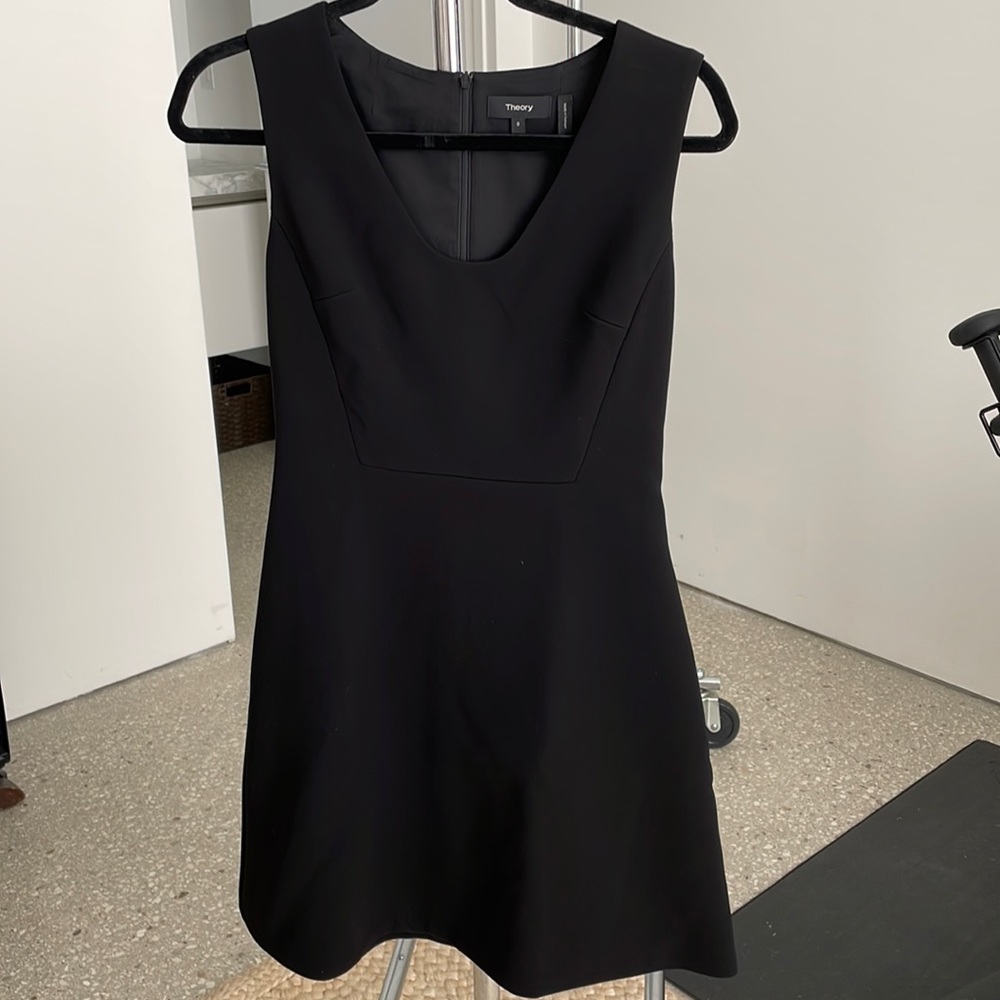 Theory flounce dress black